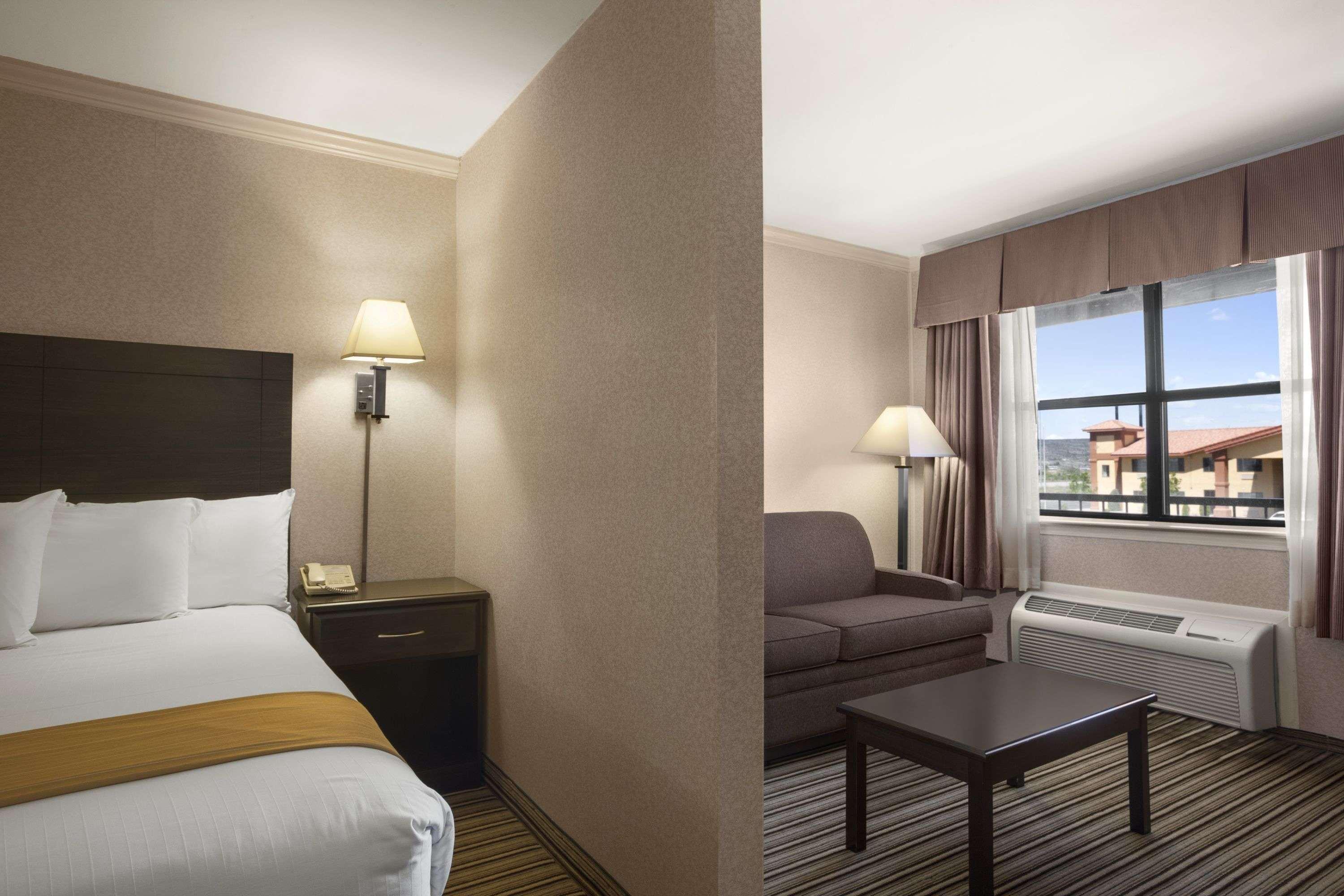 Days Inn By Wyndham Grants Luaran gambar