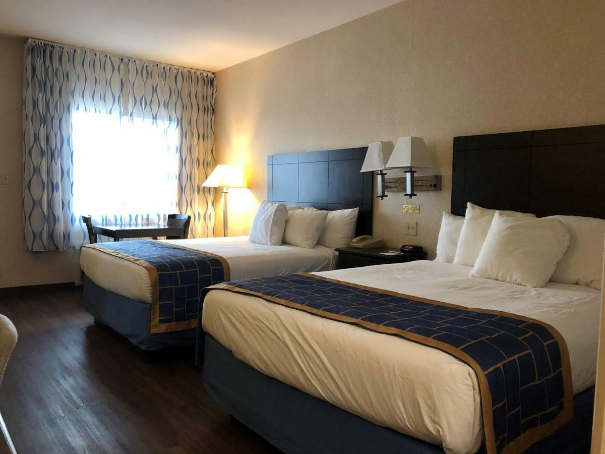 Days Inn By Wyndham Grants Luaran gambar